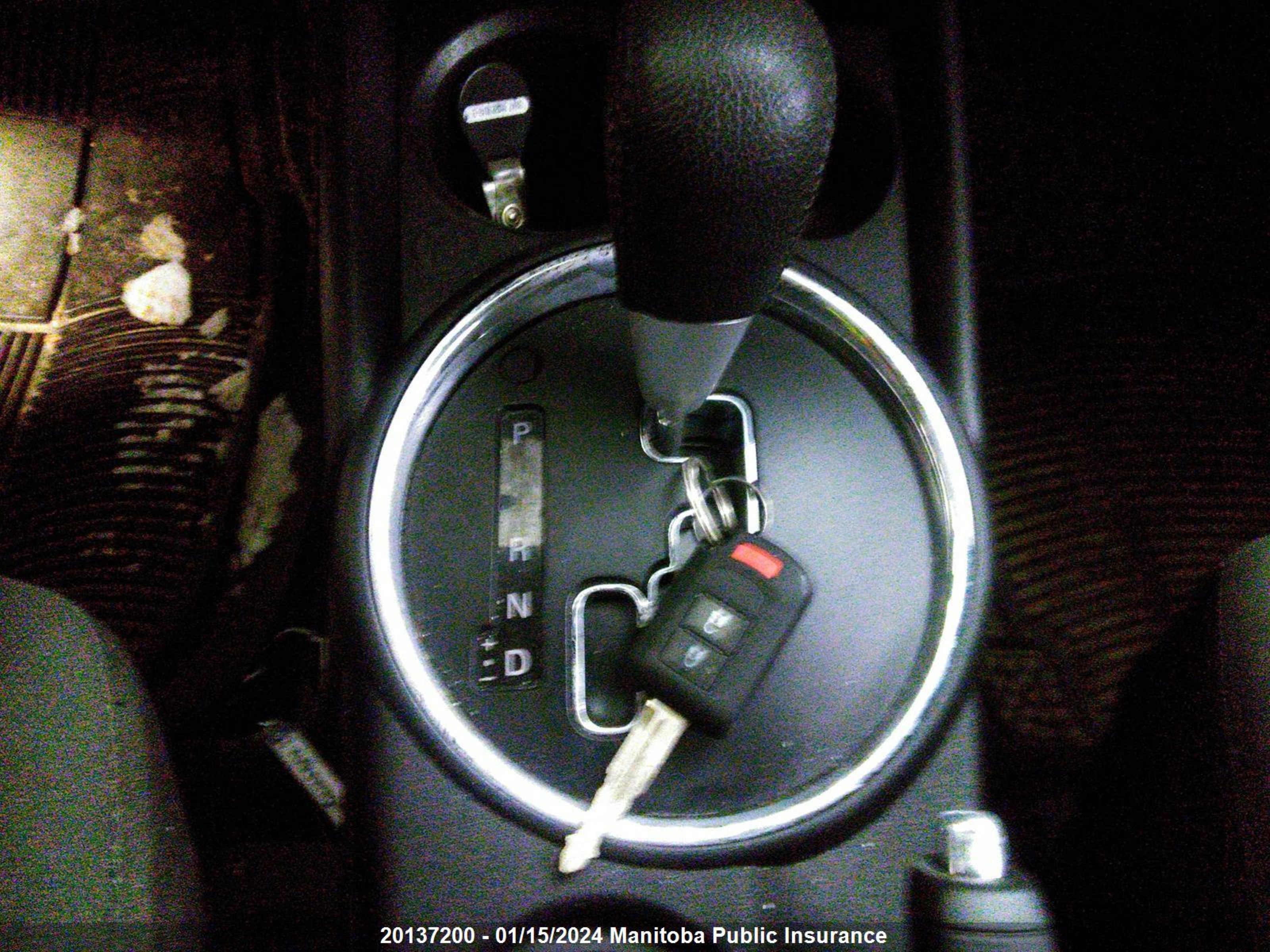 Photo 10 VIN: JA4AJ3AUXHZ610672 - MITSUBISHI RVR 