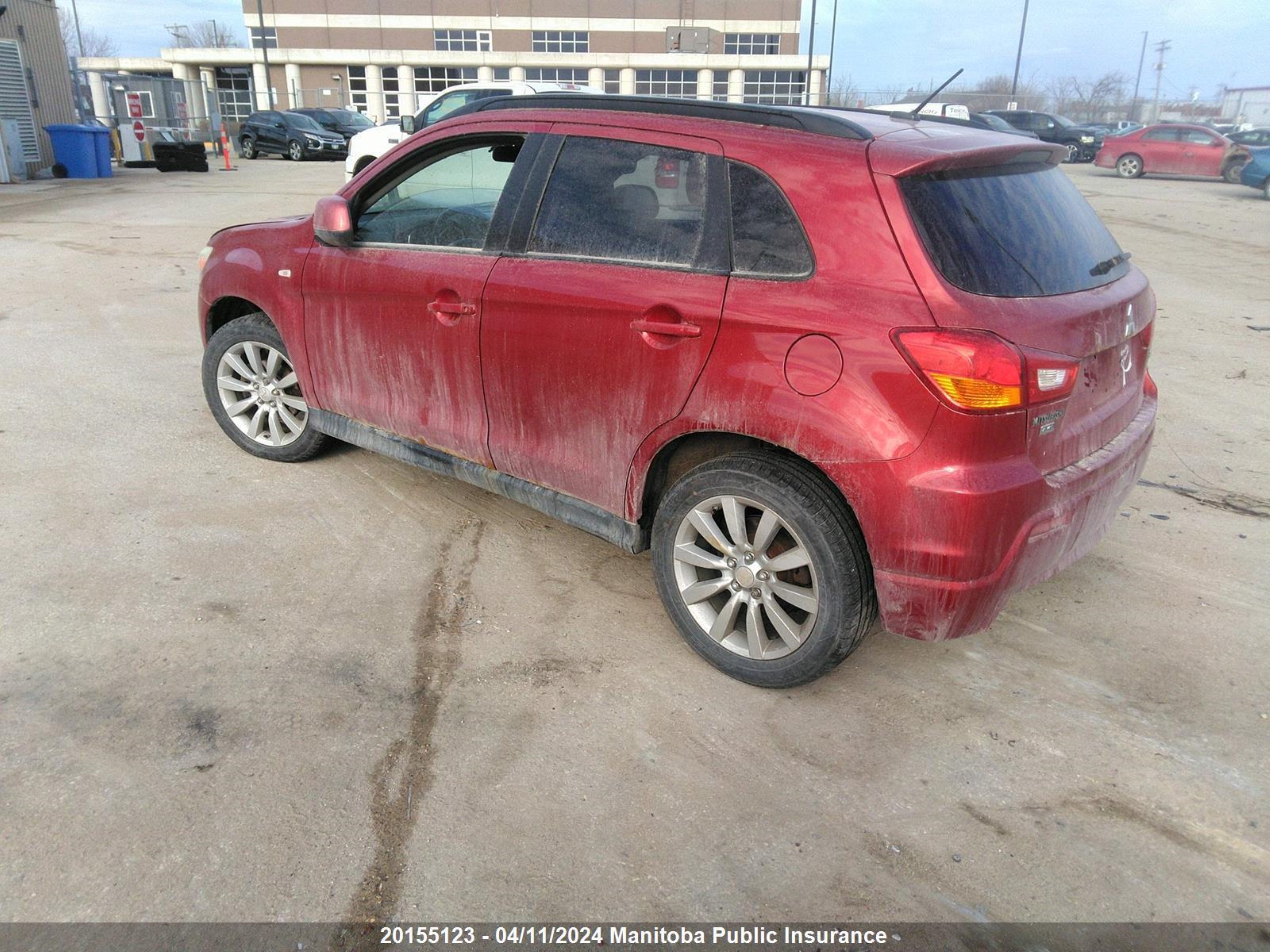 Photo 2 VIN: JA4AJ4AU1BZ602232 - MITSUBISHI RVR 