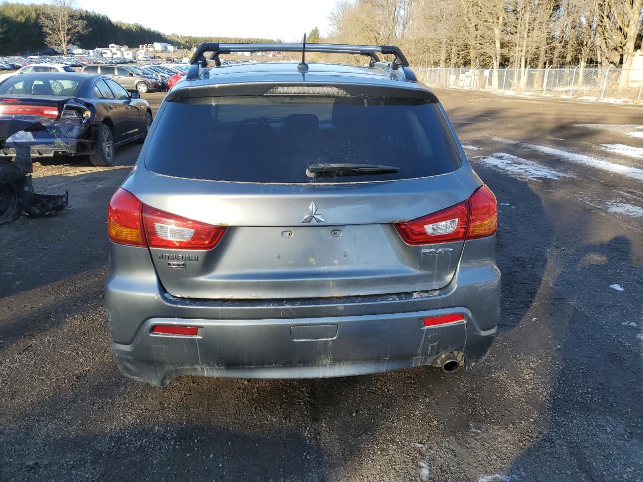 Photo 5 VIN: JA4AJ4AU2BZ601493 - MITSUBISHI OUTLANDER 