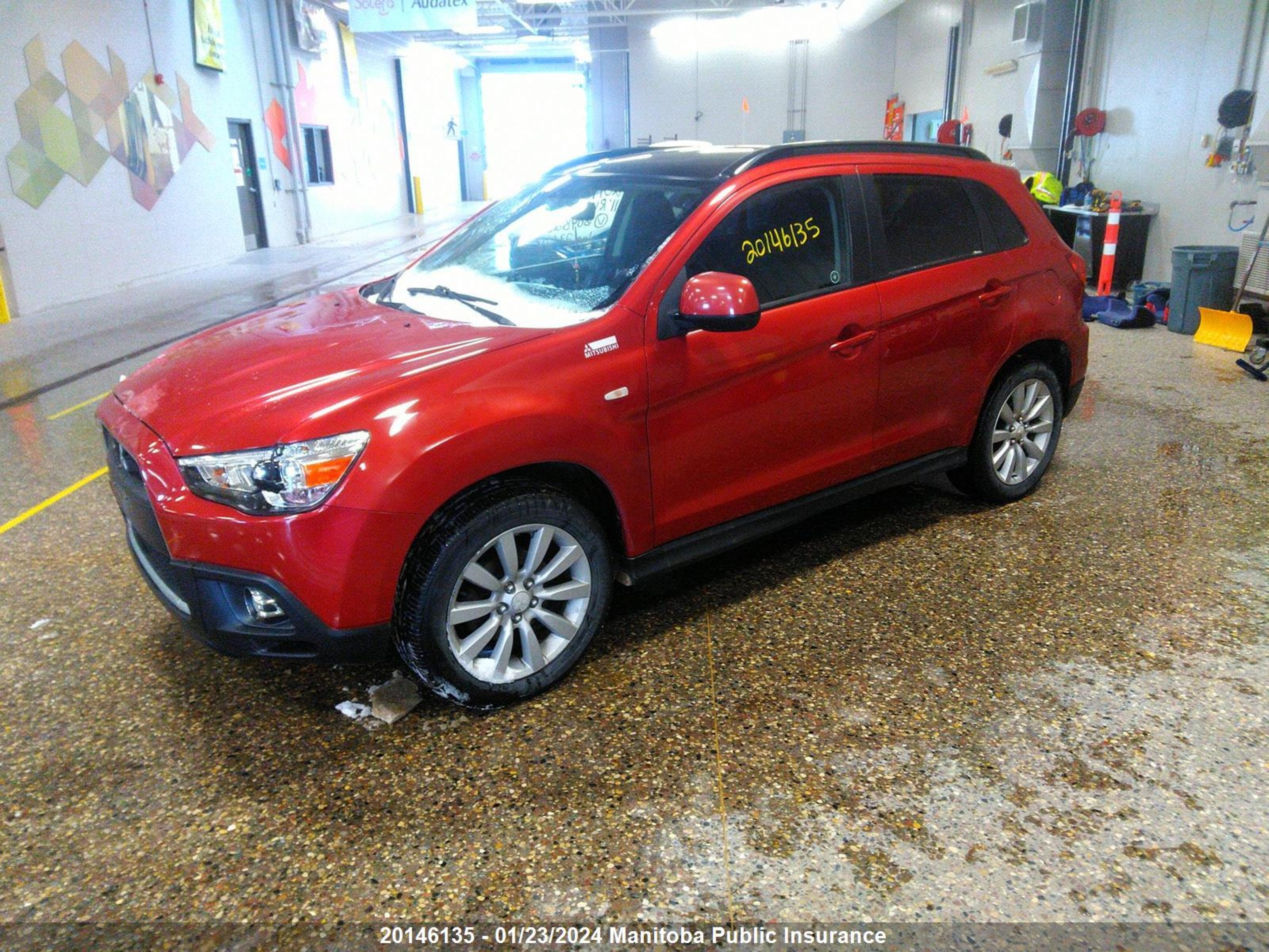 Photo 1 VIN: JA4AJ4AU6BZ604820 - MITSUBISHI RVR 