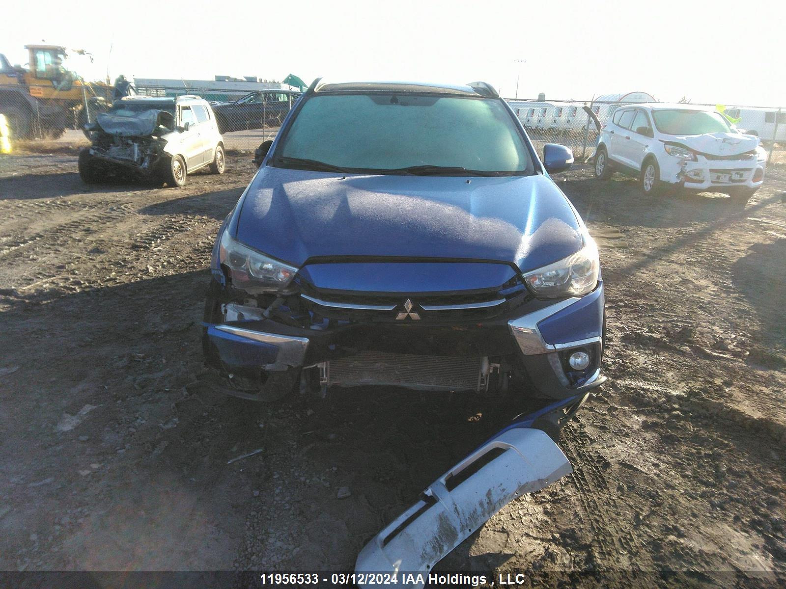 Photo 11 VIN: JA4AJ4AW3JZ614012 - MITSUBISHI RVR 