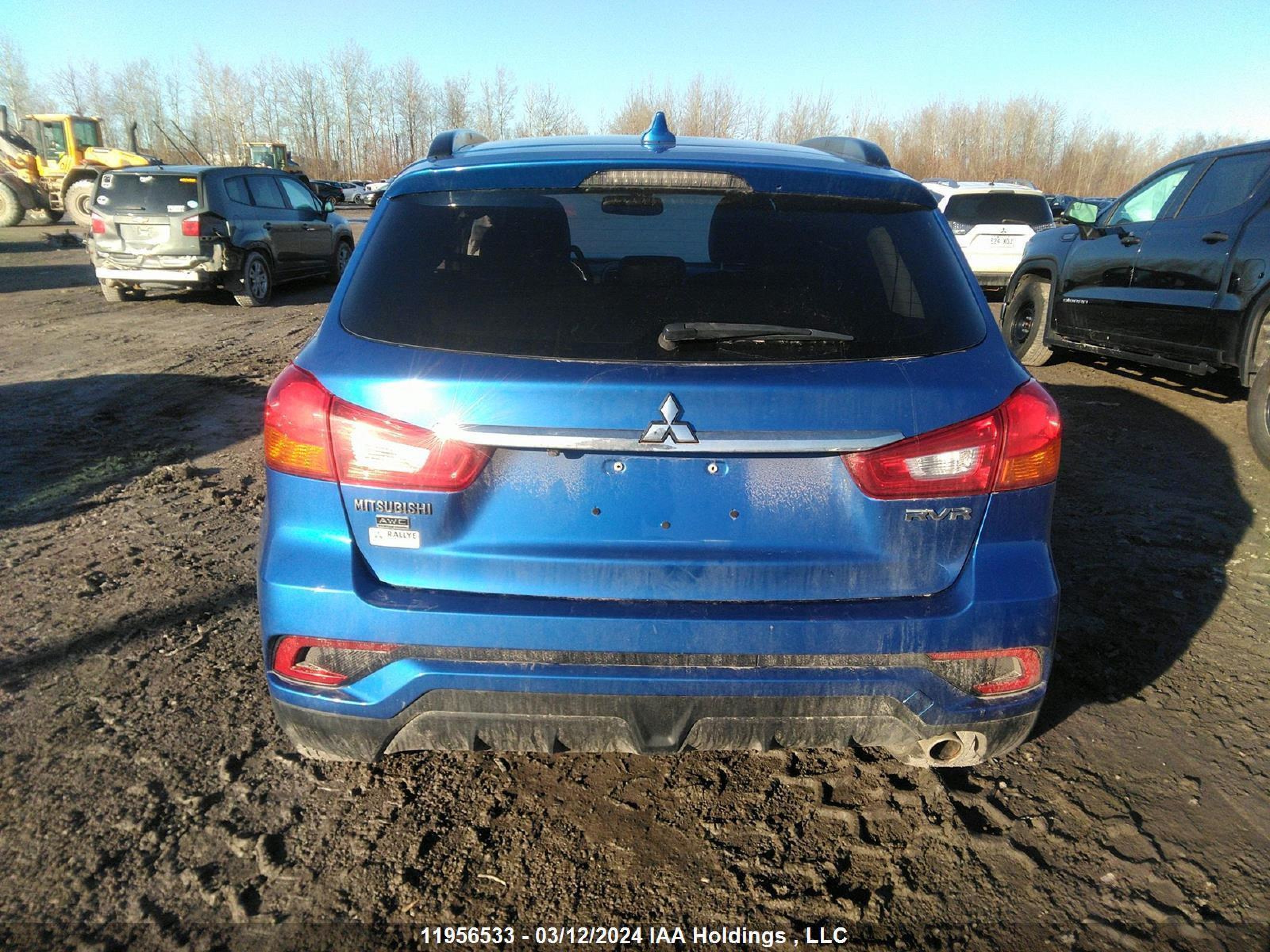 Photo 15 VIN: JA4AJ4AW3JZ614012 - MITSUBISHI RVR 