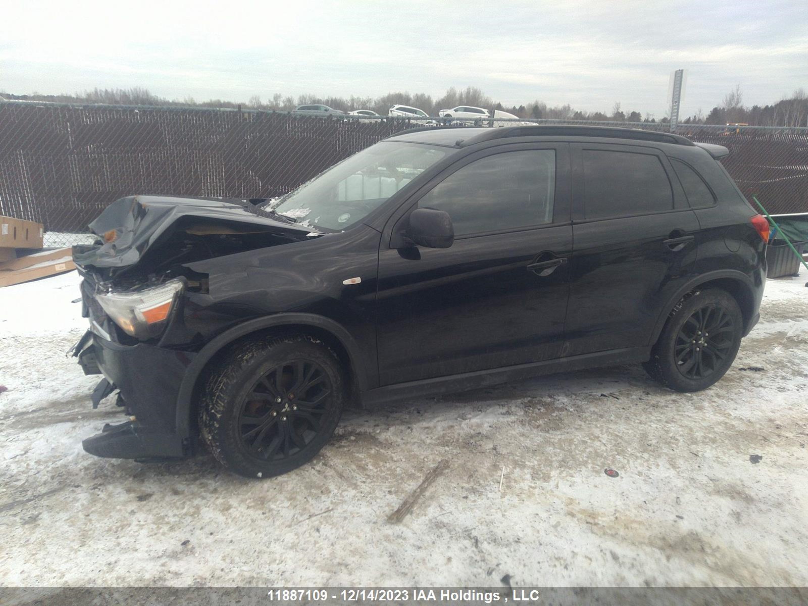 Photo 1 VIN: JA4AJ4AW4HZ607760 - MITSUBISHI RVR 