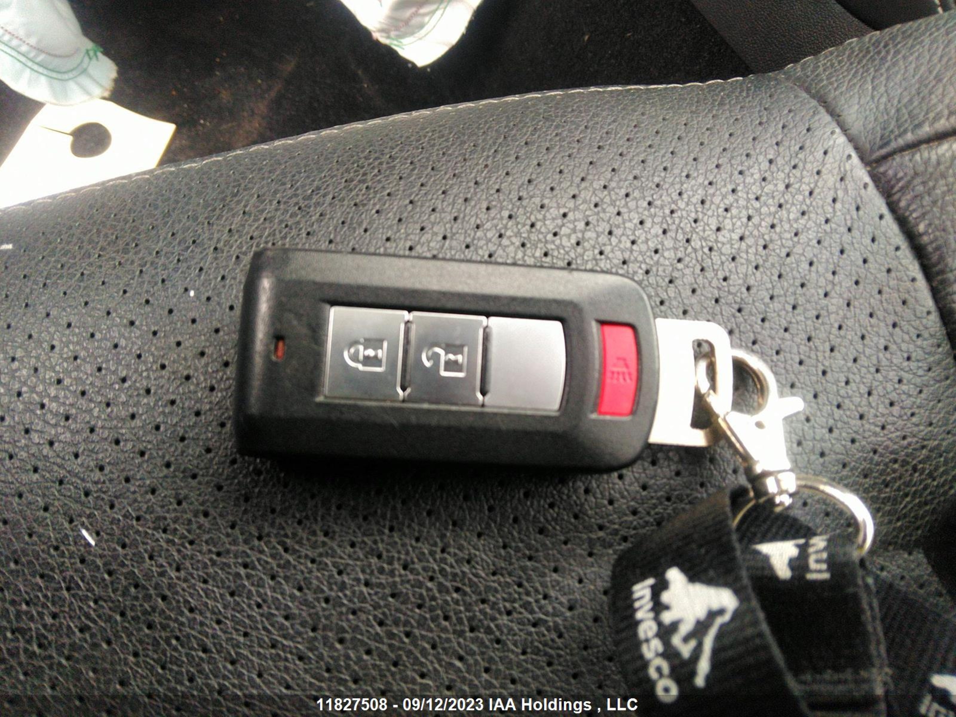 Photo 10 VIN: JA4AJ4AW6KU602970 - MITSUBISHI RVR 