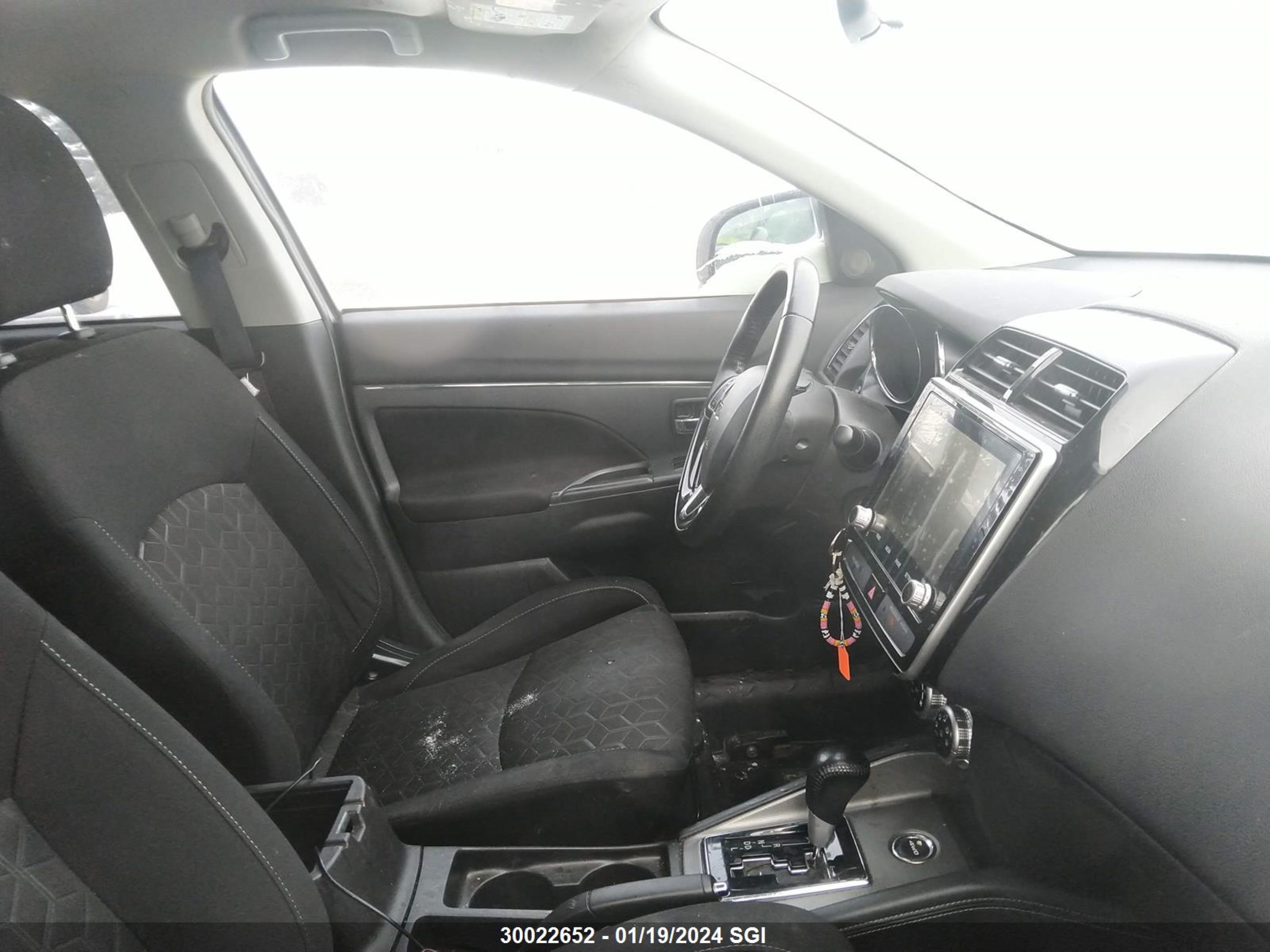 Photo 4 VIN: JA4AJ4AW6LU603716 - MITSUBISHI RVR 