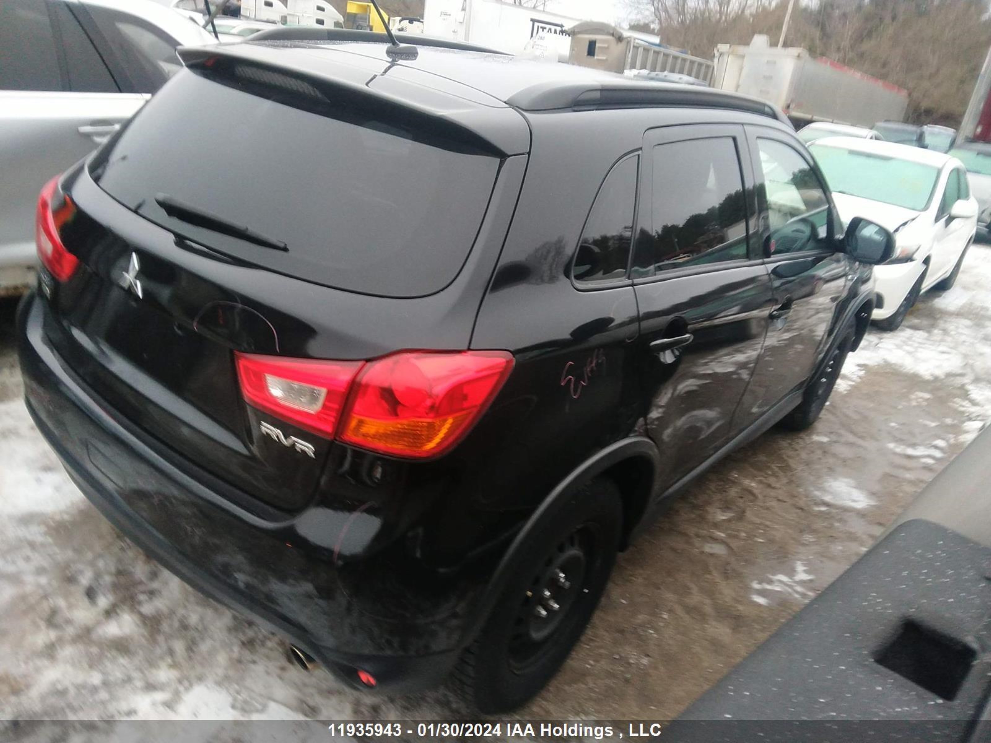 Photo 3 VIN: JA4AJ4AW9GZ612418 - MITSUBISHI RVR 