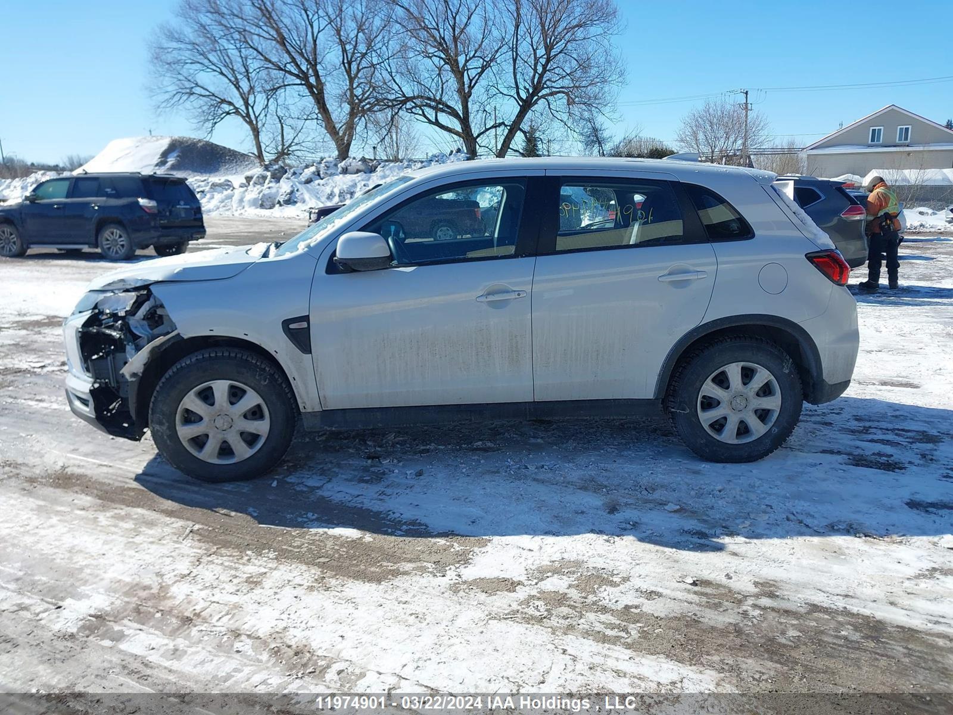 Photo 13 VIN: JA4AJUAU1RU600861 - MITSUBISHI RVR 