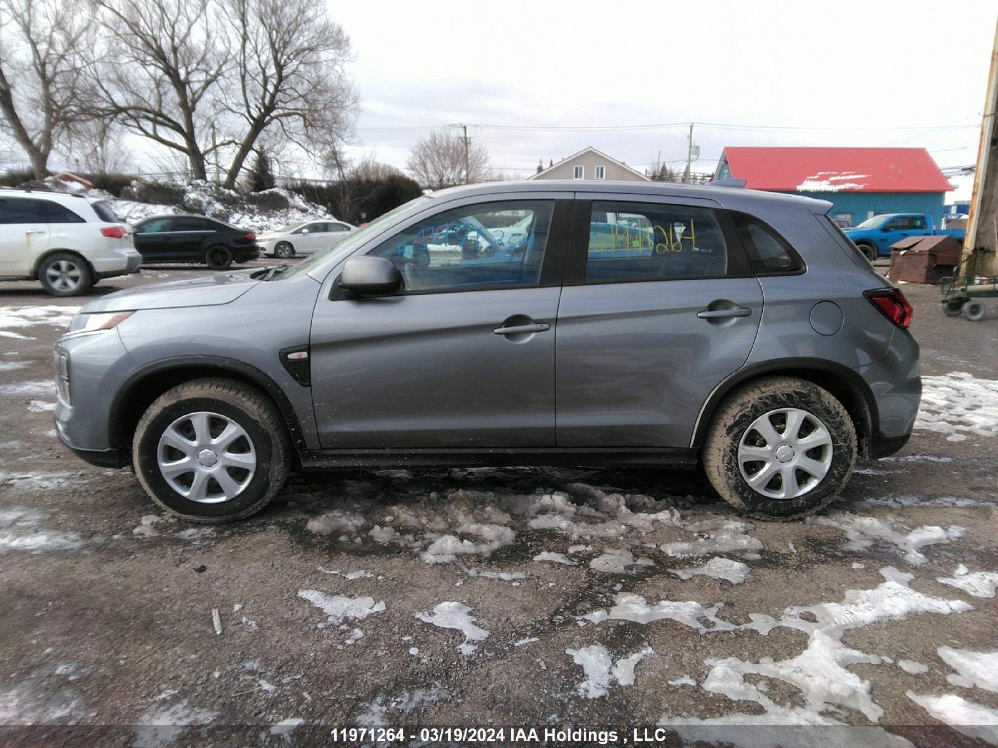 Photo 13 VIN: JA4AJUAU3MU602507 - MITSUBISHI RVR 