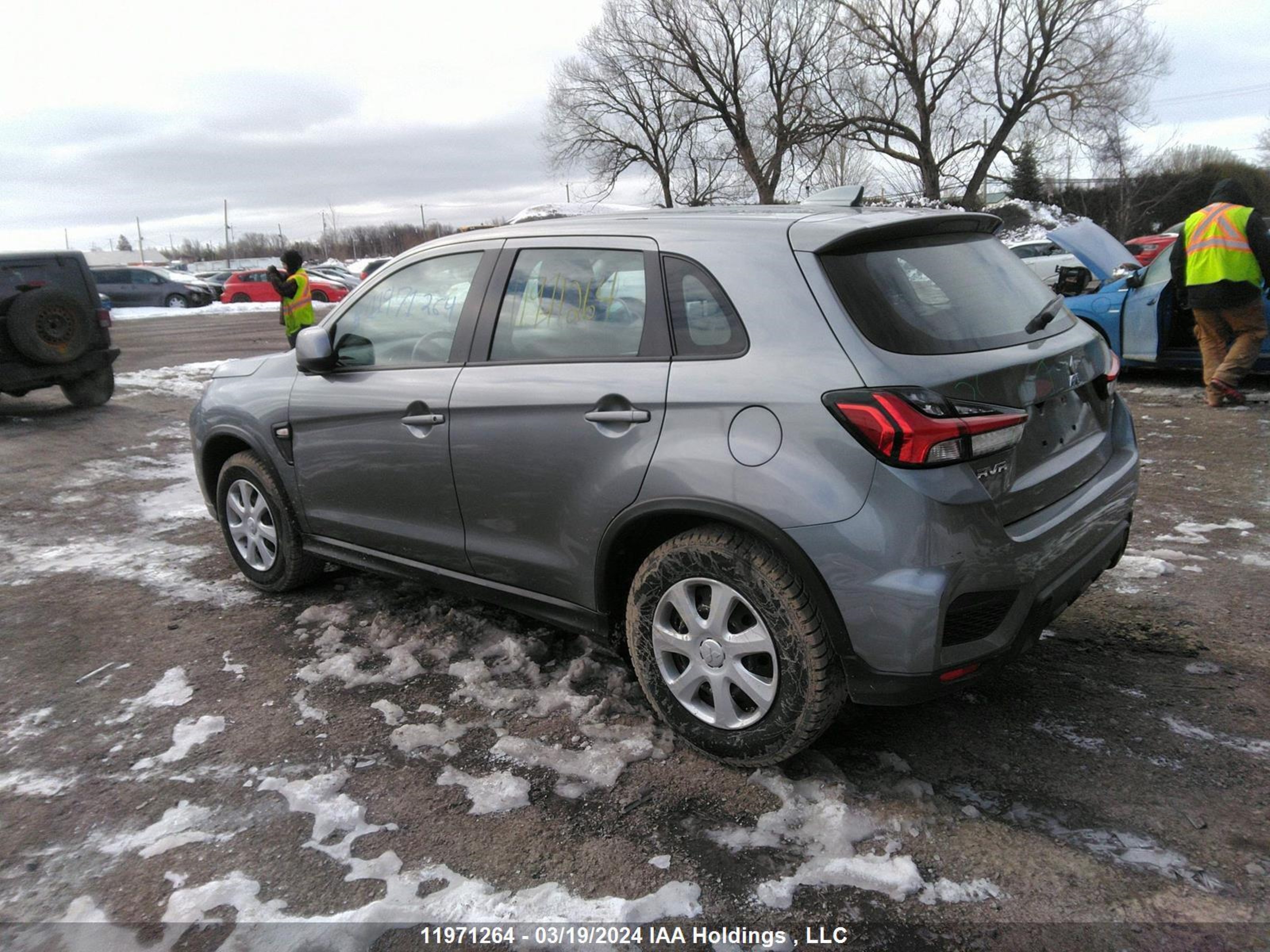 Photo 2 VIN: JA4AJUAU3MU602507 - MITSUBISHI RVR 