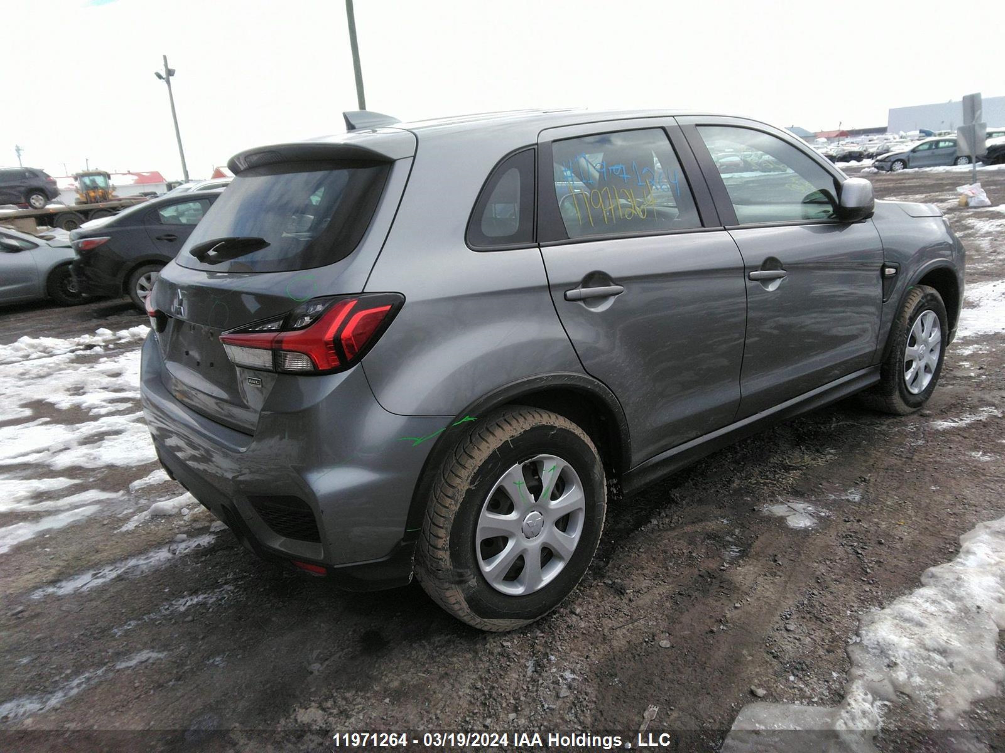 Photo 3 VIN: JA4AJUAU3MU602507 - MITSUBISHI RVR 