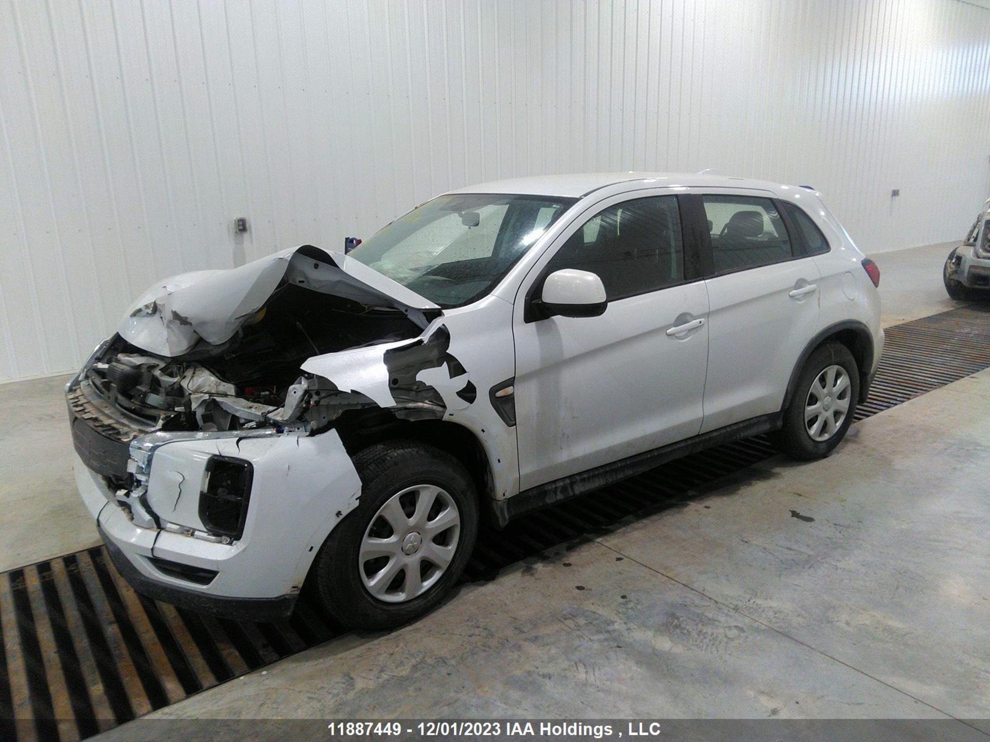 Photo 1 VIN: JA4AJUAU3PU604844 - MITSUBISHI RVR 