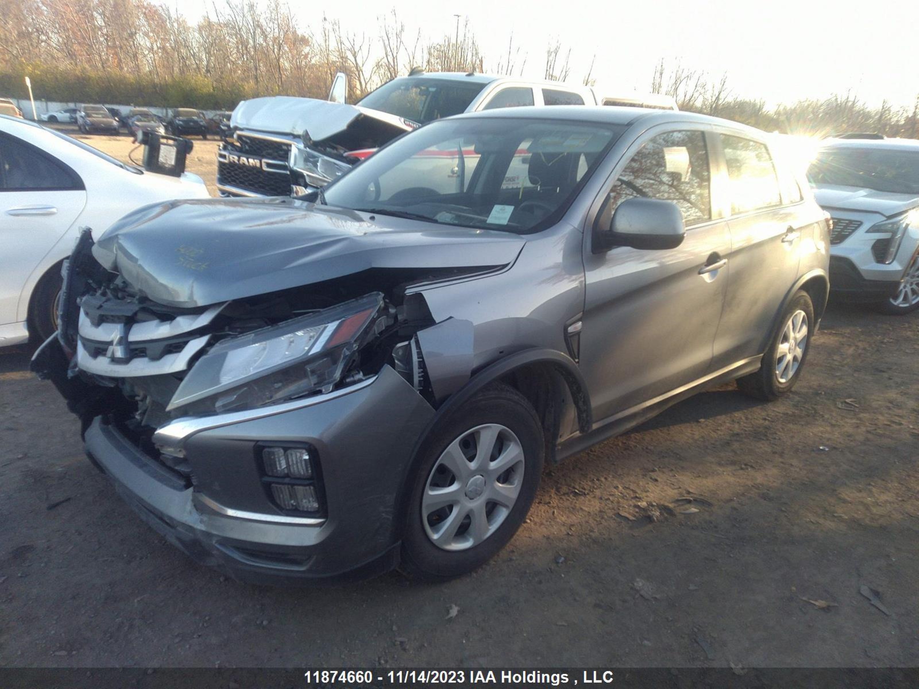 Photo 1 VIN: JA4AJUAU9NU600603 - MITSUBISHI RVR 