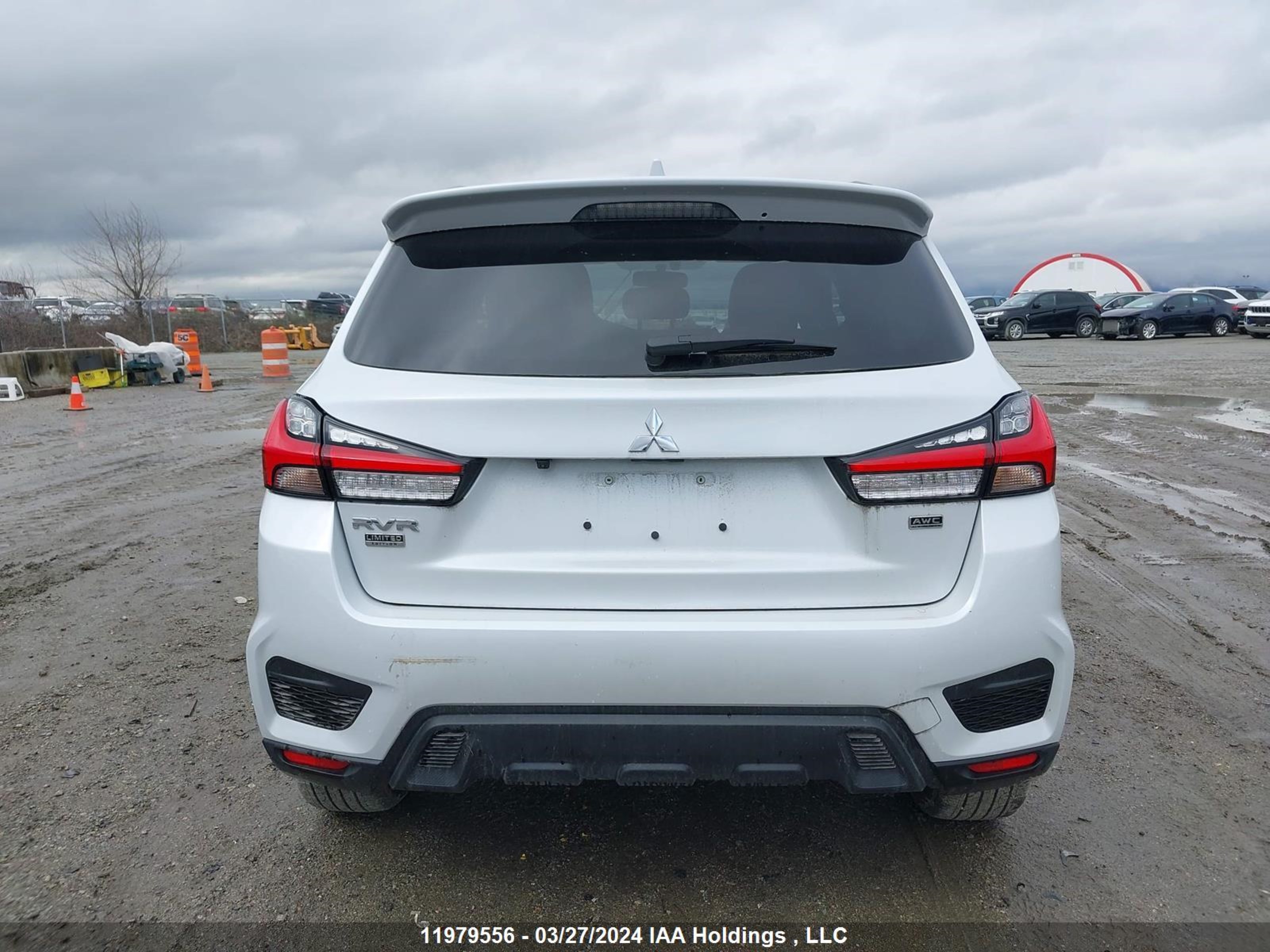 Photo 16 VIN: JA4AJVAW0PU603254 - MITSUBISHI RVR 