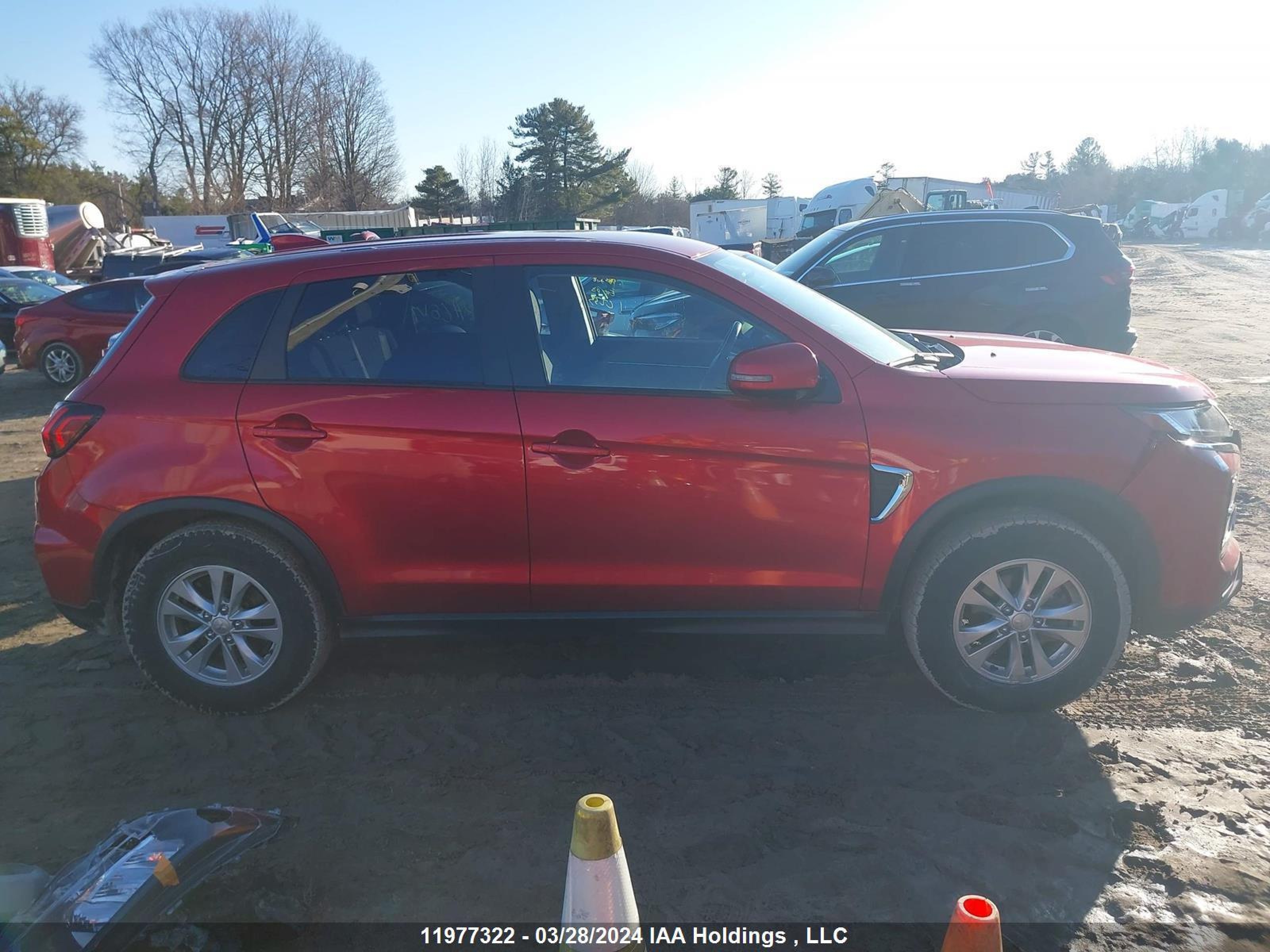 Photo 12 VIN: JA4AJVAW1NU602224 - MITSUBISHI RVR 