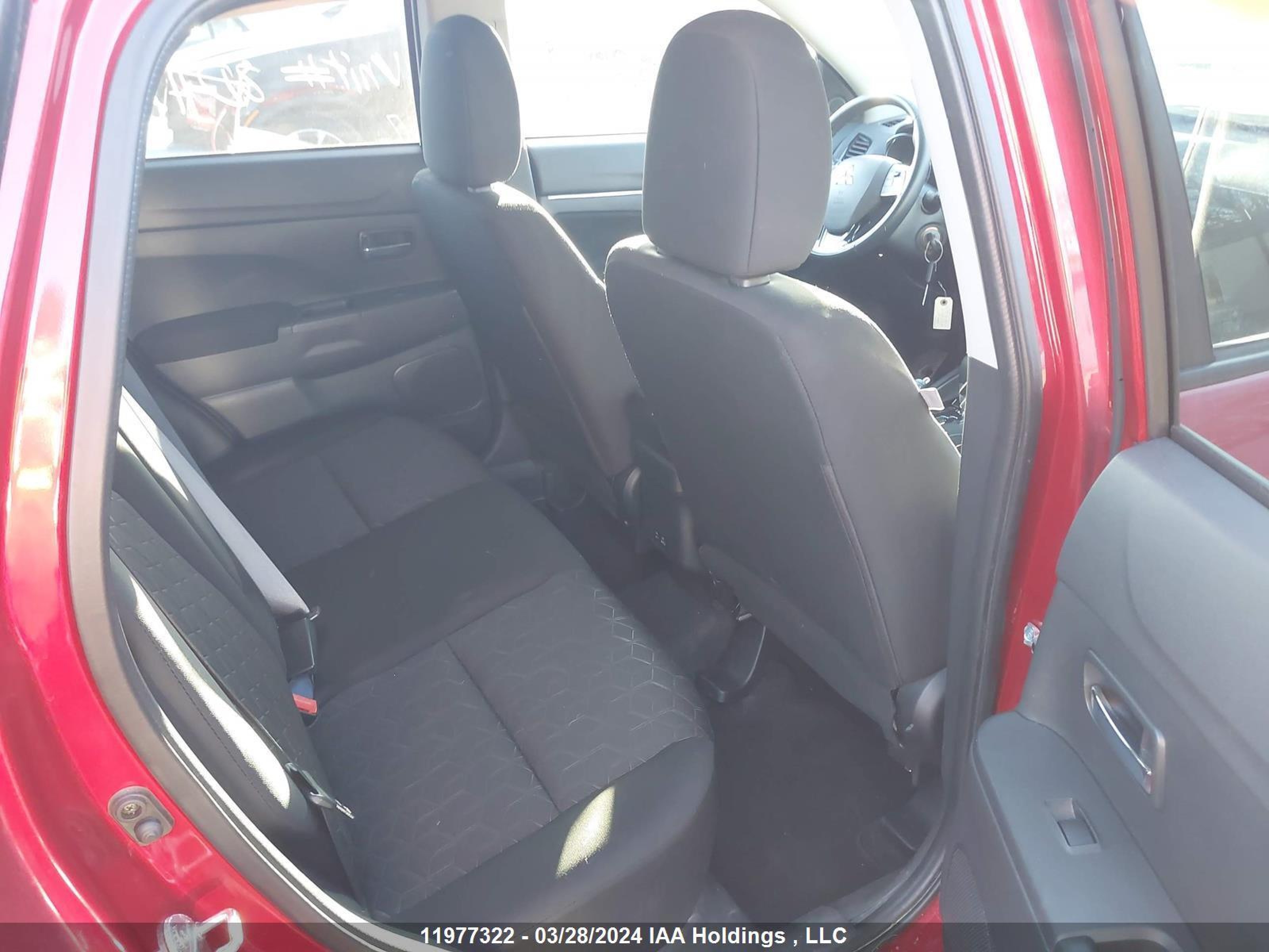 Photo 7 VIN: JA4AJVAW1NU602224 - MITSUBISHI RVR 