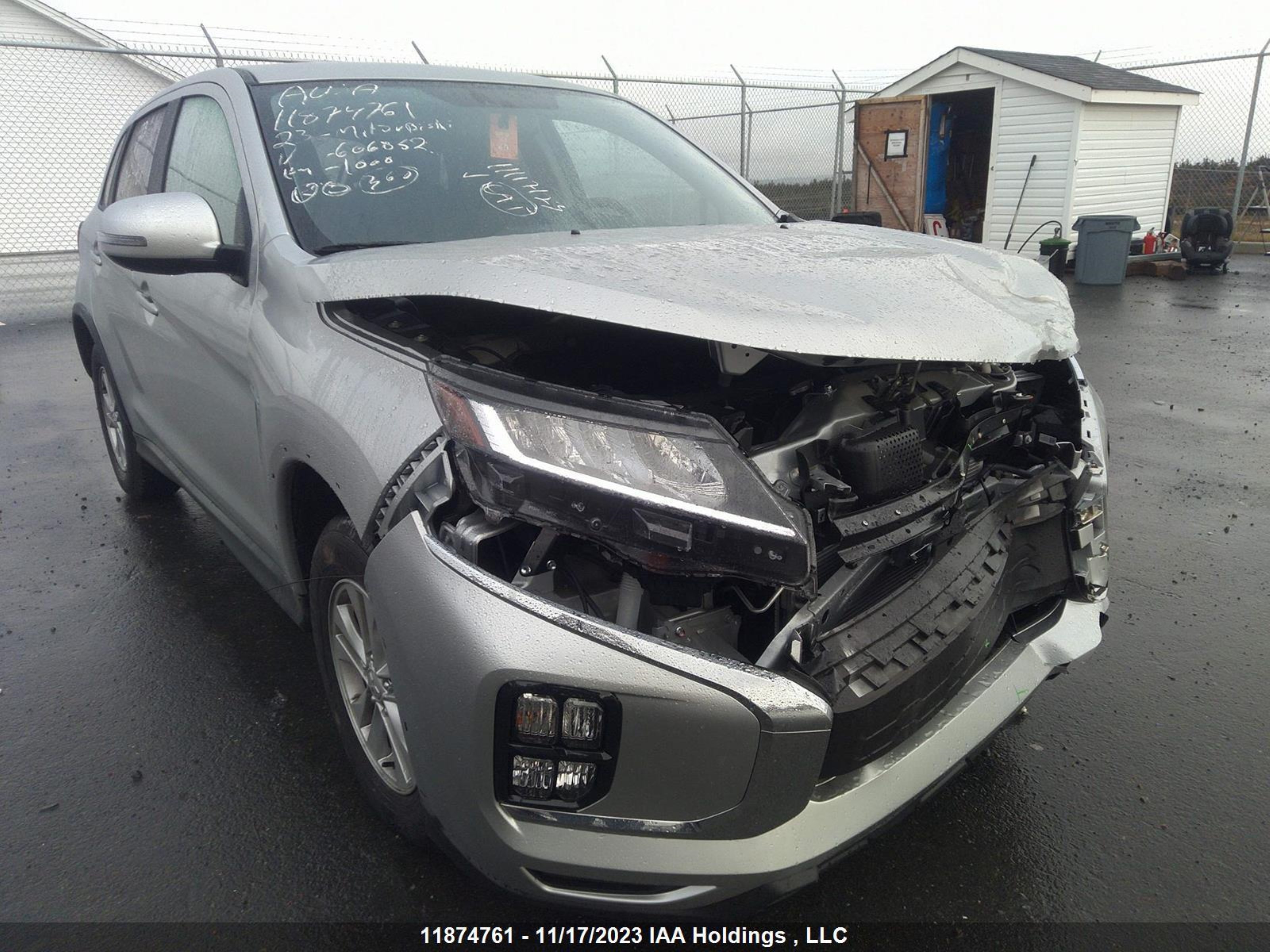 Photo 11 VIN: JA4AJVAW2PU606852 - MITSUBISHI RVR 