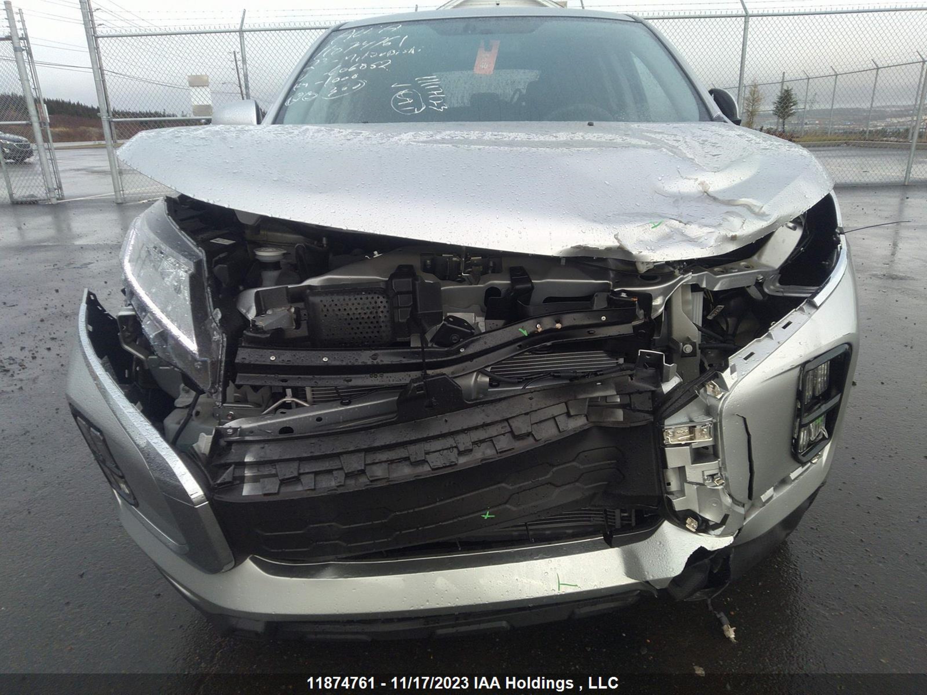 Photo 5 VIN: JA4AJVAW2PU606852 - MITSUBISHI RVR 