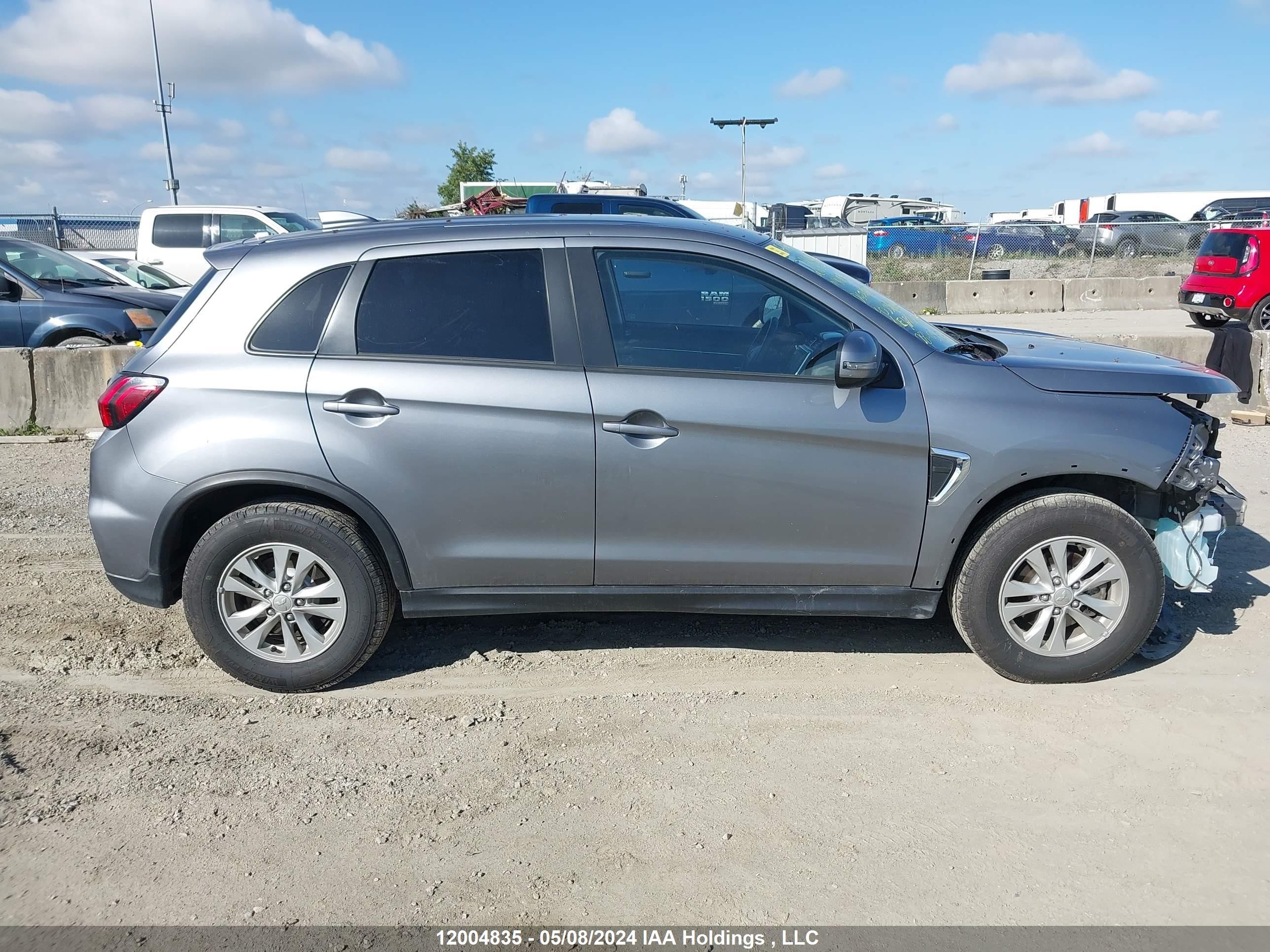 Photo 13 VIN: JA4AJVAW5MU607019 - MITSUBISHI RVR 