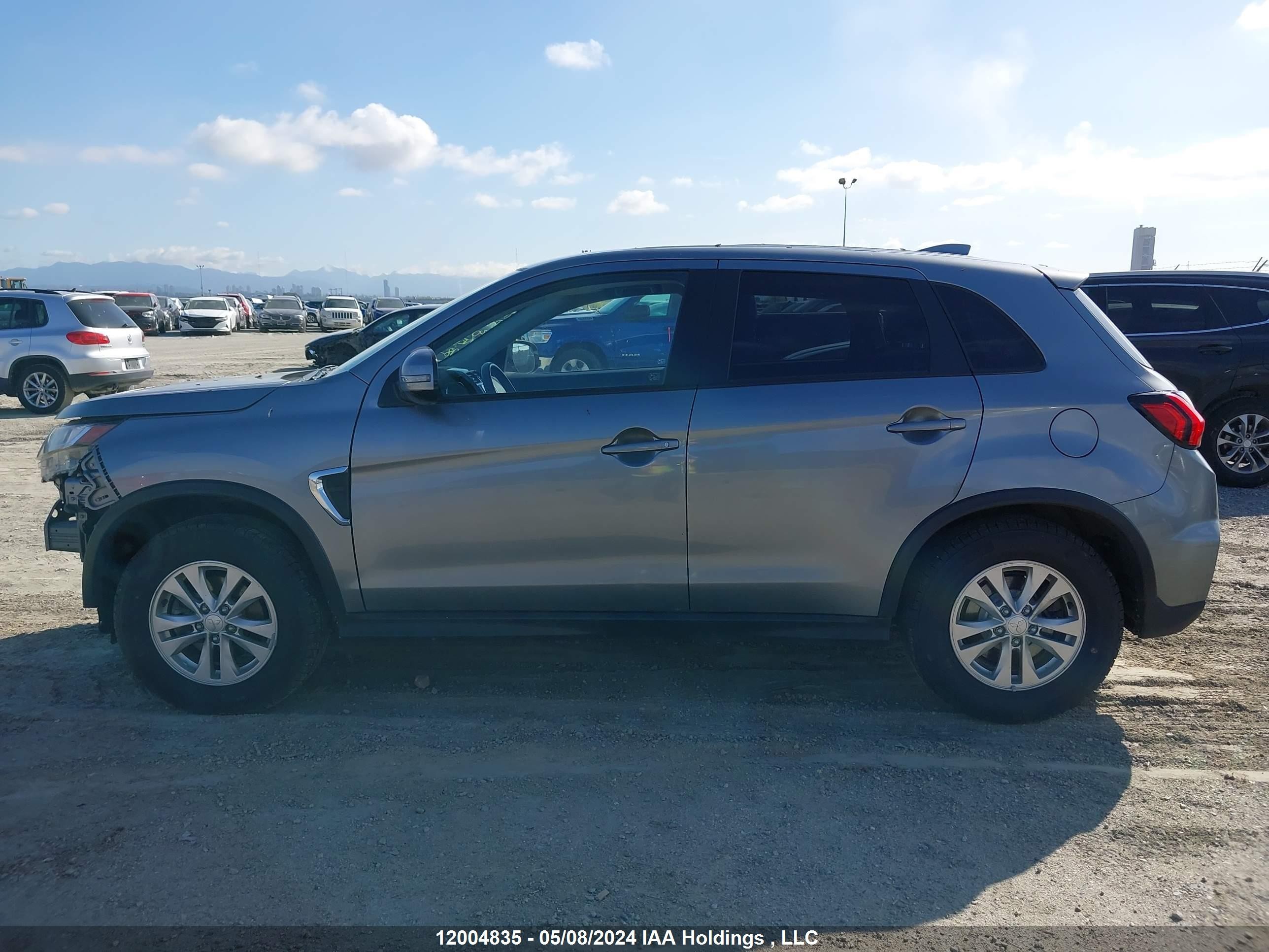 Photo 14 VIN: JA4AJVAW5MU607019 - MITSUBISHI RVR 