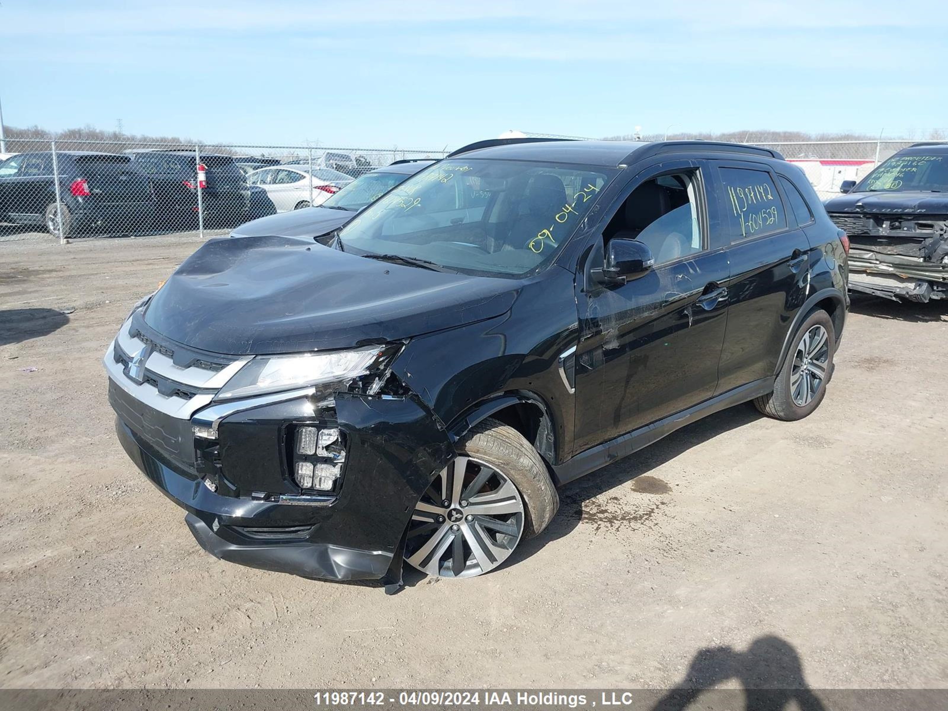 Photo 1 VIN: JA4AJVAW7PU604529 - MITSUBISHI RVR 