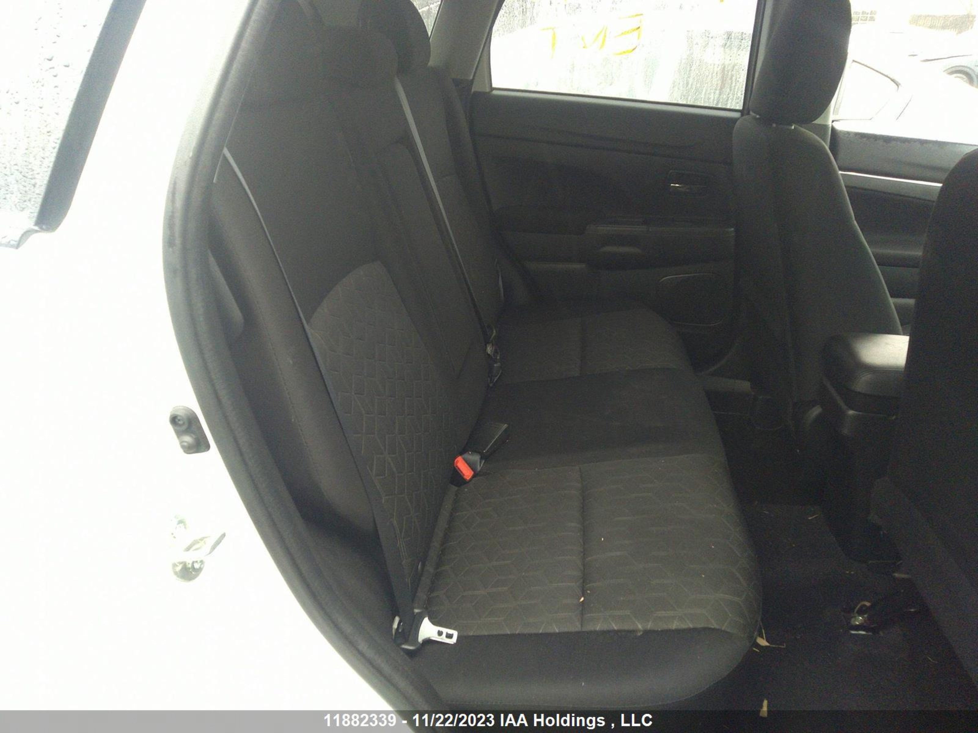 Photo 7 VIN: JA4AJVAW8MU601280 - MITSUBISHI RVR 