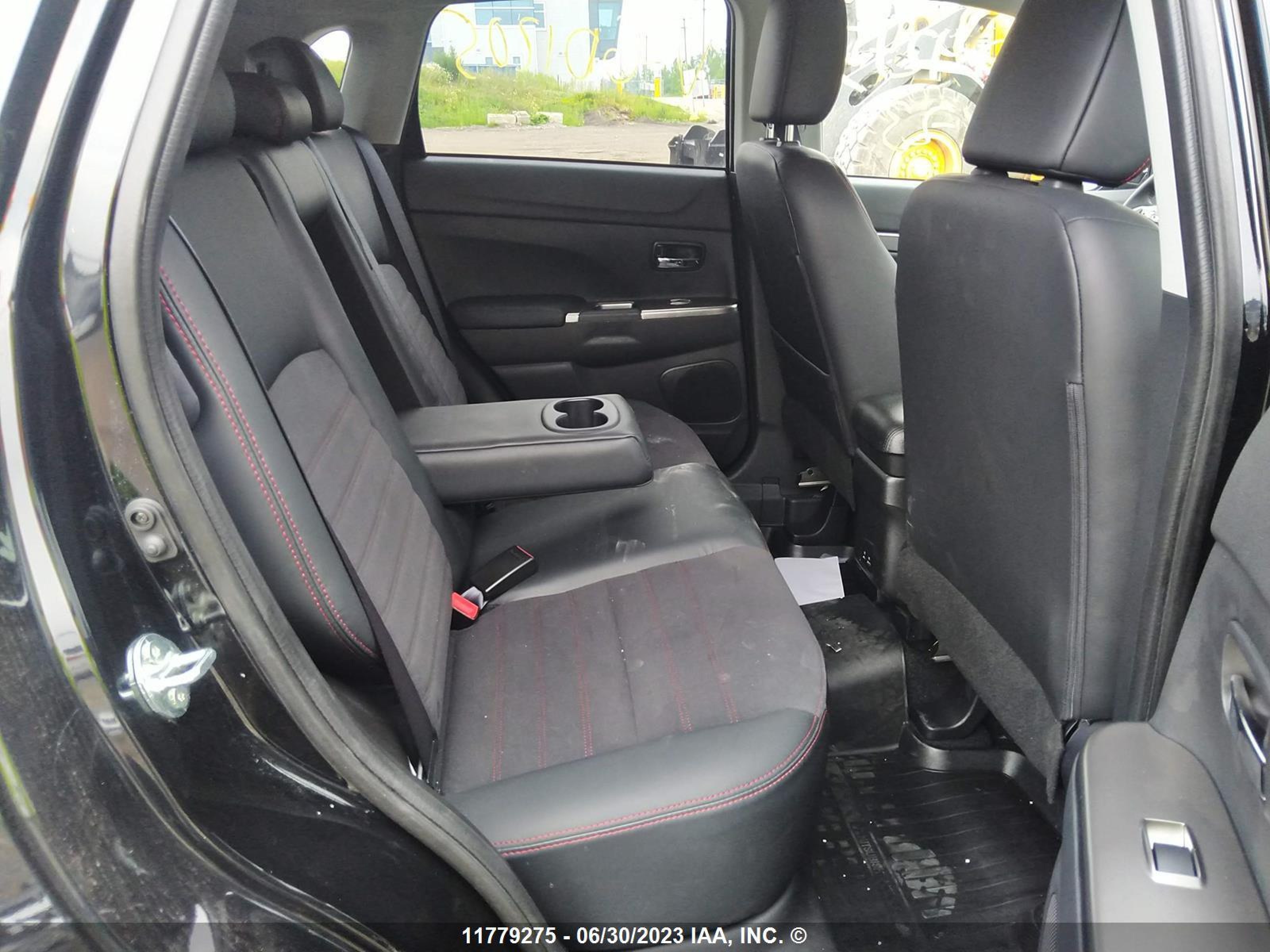 Photo 7 VIN: JA4AJVAWXPU601205 - MITSUBISHI RVR 