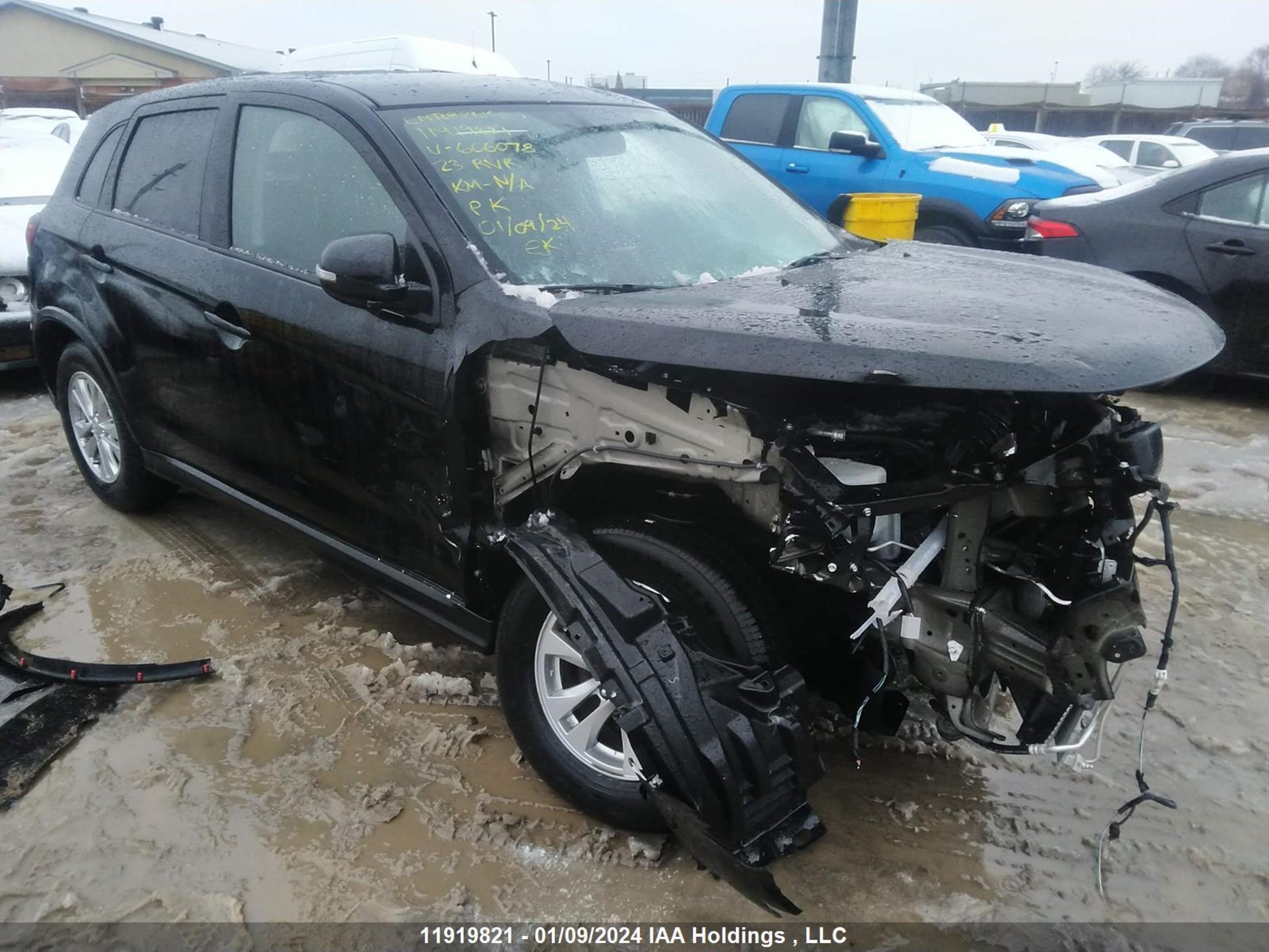 Photo 0 VIN: JA4AJVAWXPU606078 - MITSUBISHI RVR 