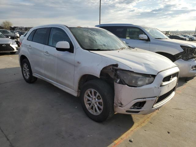 Photo 3 VIN: JA4AP3AU0BZ020437 - MITSUBISHI OUTLANDER 