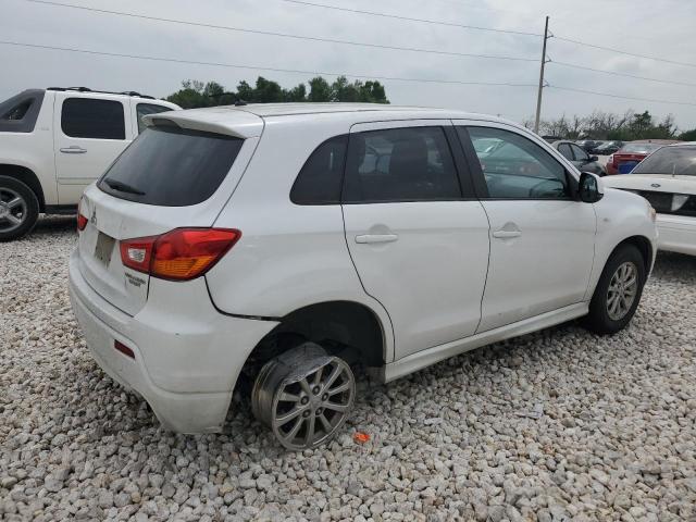 Photo 2 VIN: JA4AP3AU0CZ009066 - MITSUBISHI OUTLANDER 