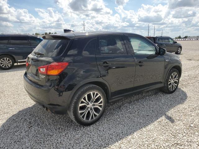 Photo 2 VIN: JA4AP3AU0HZ025257 - MITSUBISHI OUTLANDER 