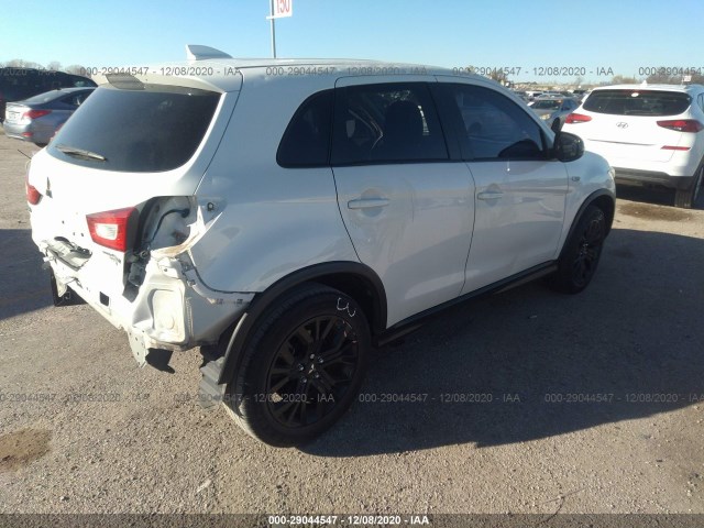 Photo 3 VIN: JA4AP3AU0HZ035982 - MITSUBISHI OUTLANDER SPORT 