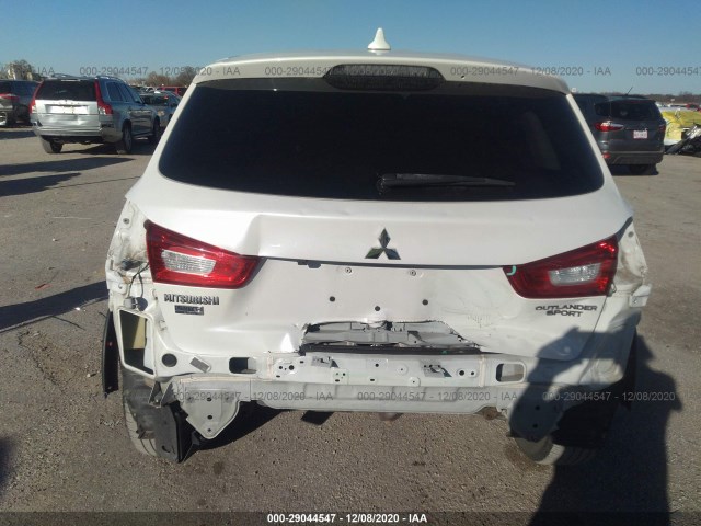 Photo 5 VIN: JA4AP3AU0HZ035982 - MITSUBISHI OUTLANDER SPORT 