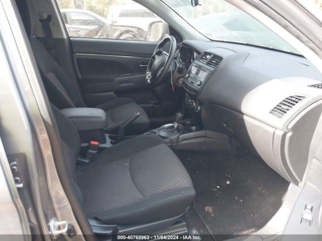 Photo 4 VIN: JA4AP3AU0HZ058890 - MITSUBISHI OUTLANDER SPORT 