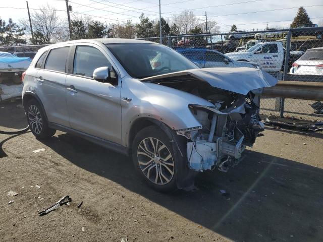 Photo 3 VIN: JA4AP3AU0JU002337 - MITSUBISHI OUTLANDER 