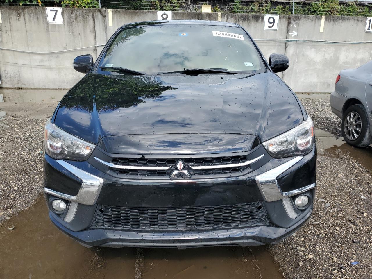 Photo 4 VIN: JA4AP3AU0JU004301 - MITSUBISHI OUTLANDER SPORT 