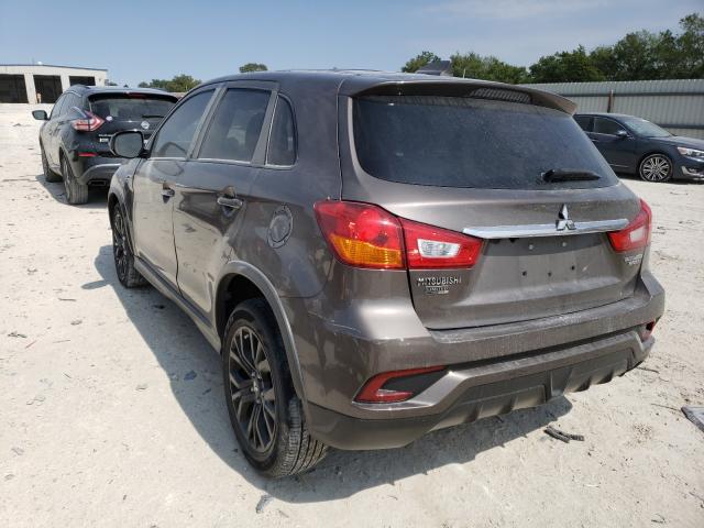 Photo 2 VIN: JA4AP3AU0JU007103 - MITSUBISHI OUTLANDER 