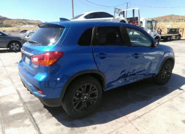 Photo 3 VIN: JA4AP3AU0JU008140 - MITSUBISHI OUTLANDER 