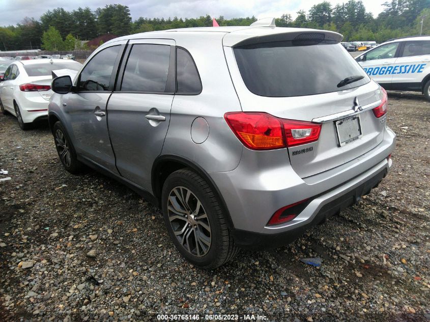 Photo 2 VIN: JA4AP3AU0JU022166 - MITSUBISHI OUTLANDER 