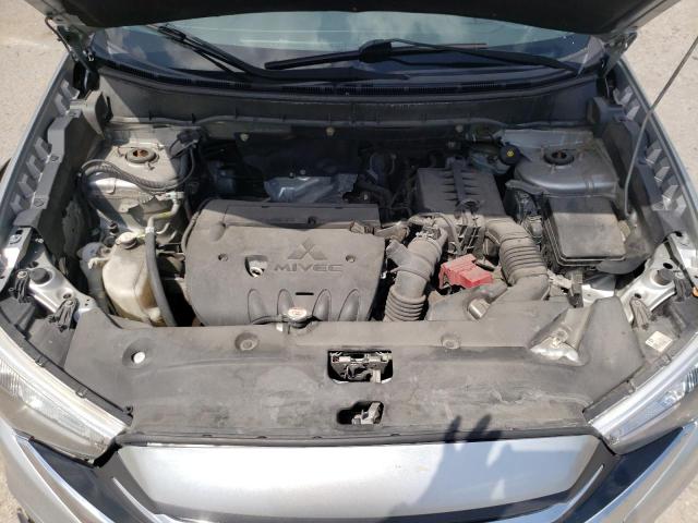 Photo 6 VIN: JA4AP3AU0JZ006634 - MITSUBISHI OUTLANDER 