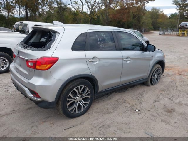 Photo 3 VIN: JA4AP3AU0JZ026575 - MITSUBISHI OUTLANDER SPORT 