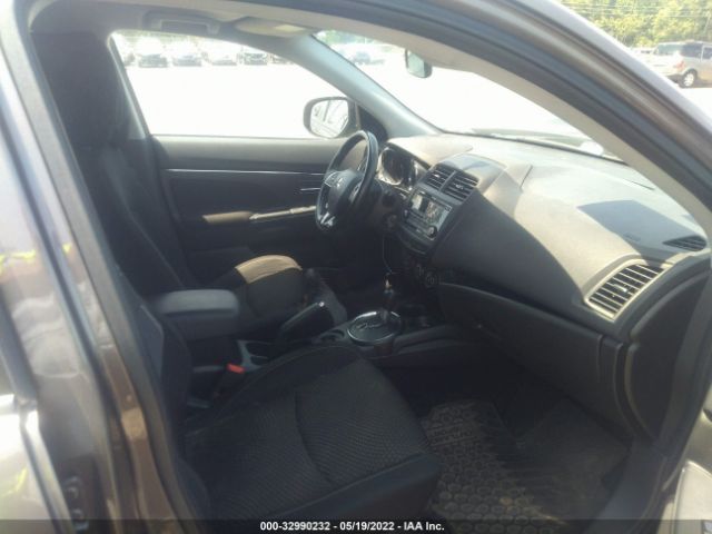 Photo 4 VIN: JA4AP3AU1GZ063093 - MITSUBISHI OUTLANDER SPORT 