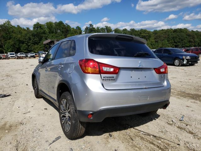 Photo 2 VIN: JA4AP3AU1HZ060907 - MITSUBISHI OUTLANDER 