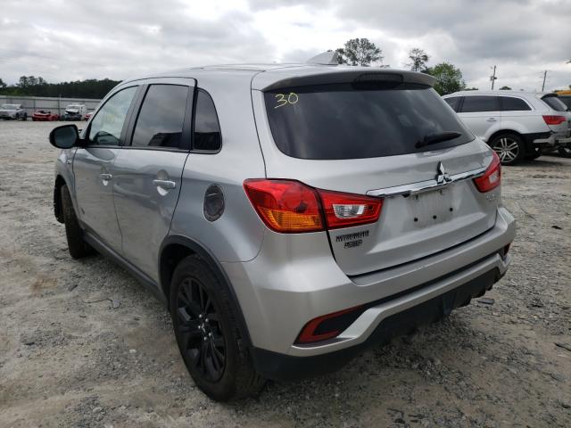 Photo 2 VIN: JA4AP3AU1JU007420 - MITSUBISHI OUTLANDER 