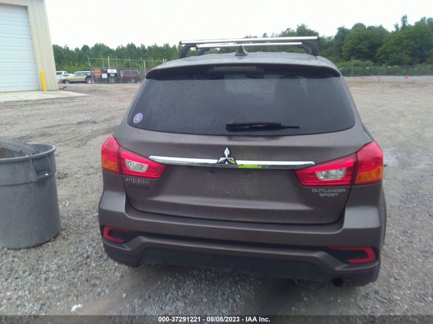 Photo 15 VIN: JA4AP3AU1JU009569 - MITSUBISHI OUTLANDER 