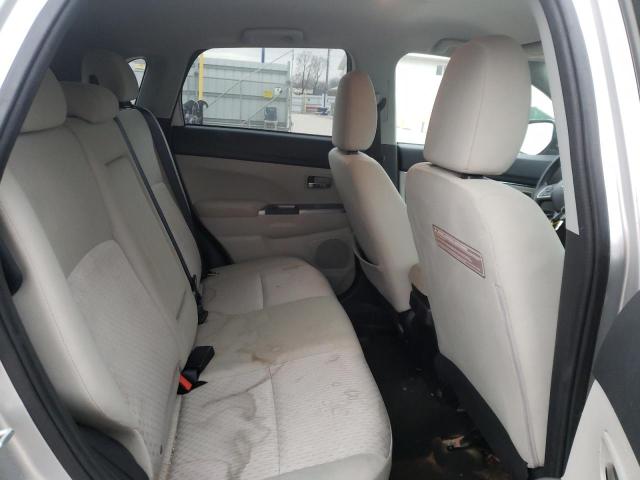 Photo 10 VIN: JA4AP3AU1JU010821 - MITSUBISHI OUTLANDER 