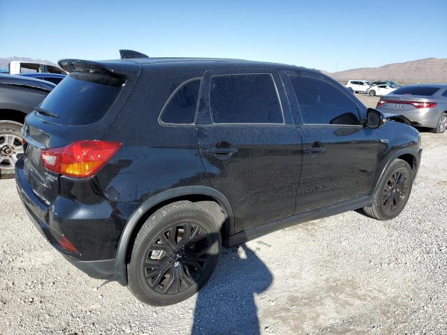 Photo 2 VIN: JA4AP3AU1JZ023300 - MITSUBISHI OUTLANDER 