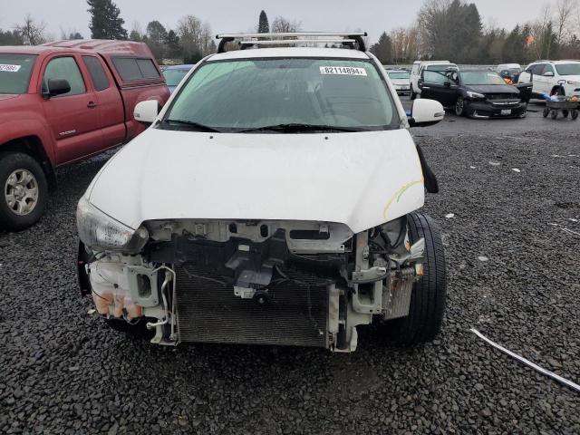 Photo 4 VIN: JA4AP3AU2HZ042299 - MITSUBISHI OUTLANDER 