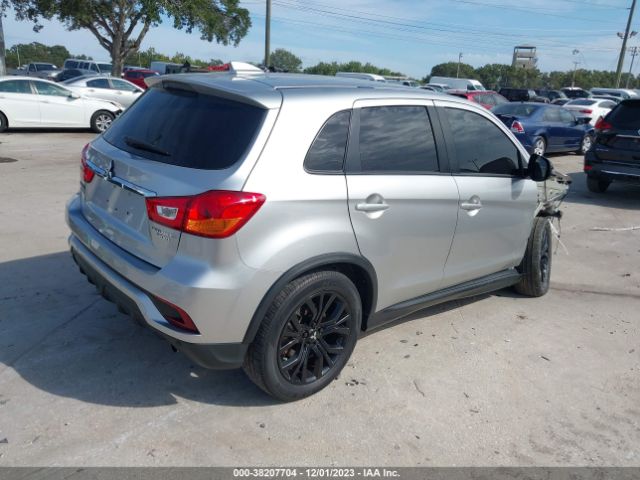 Photo 3 VIN: JA4AP3AU2JU006910 - MITSUBISHI OUTLANDER SPORT 