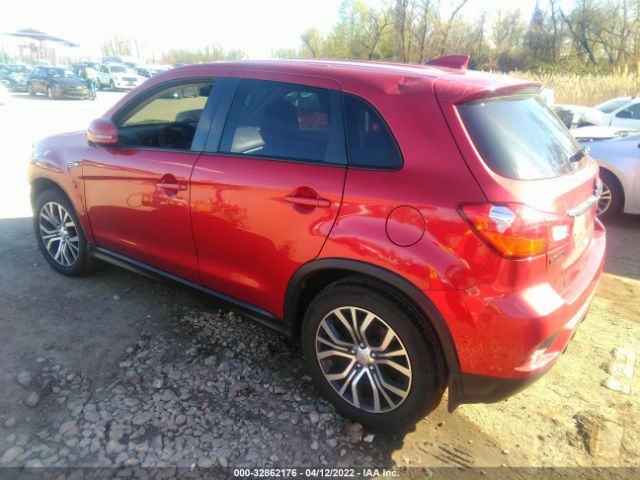 Photo 2 VIN: JA4AP3AU2JZ018106 - MITSUBISHI OUTLANDER SPORT 