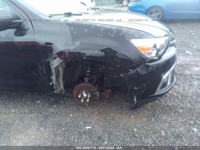 Photo 5 VIN: JA4AP3AU2JZ028859 - MITSUBISHI OUTLANDER SPORT 